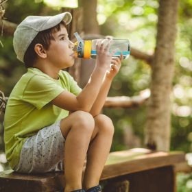 16.2Oz Leak-proof Kids Water Bottle with Straw Push Button Sport Water Bottle for Kids Crab Ship Jellyfish Rocket (Option: Ship)